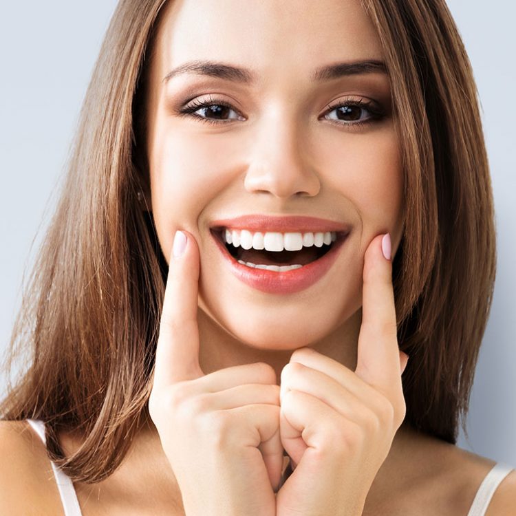 Veneers, Crowns, Bridges Treatment In Mumbai